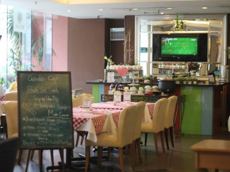 Regalpark Hotel Kuala Lumpur Ngoại thất bức ảnh