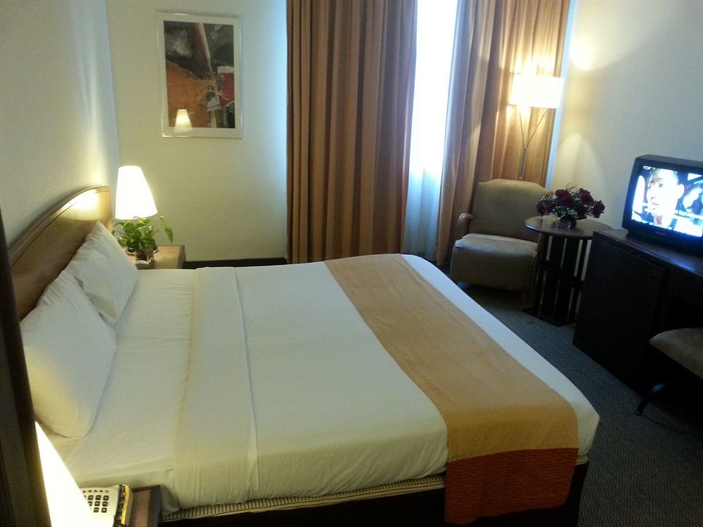 Regalpark Hotel Kuala Lumpur Ngoại thất bức ảnh