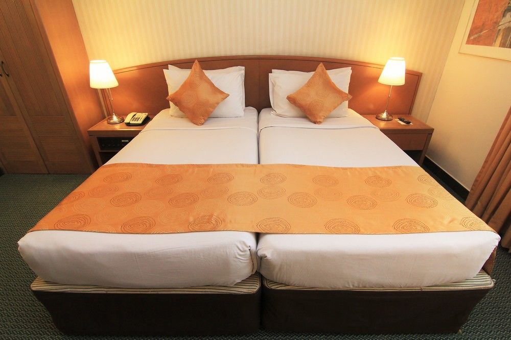 Regalpark Hotel Kuala Lumpur Ngoại thất bức ảnh